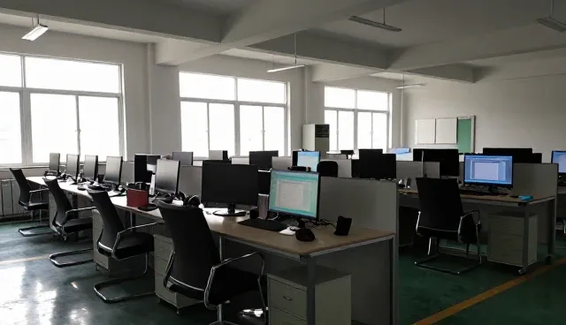 智能运维选型中的技术适配与成本优化